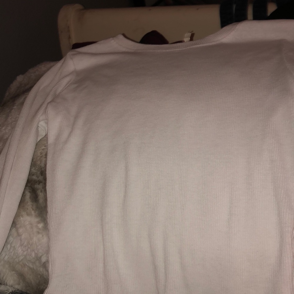 White crew neck long sleeve